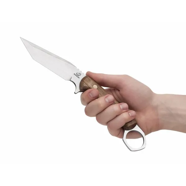 BeaverCraft Eräpuukko CGK1 kädessä