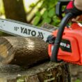 Yato Akkumoottorisaha 16" 2X18V runko halkaisukäytössä