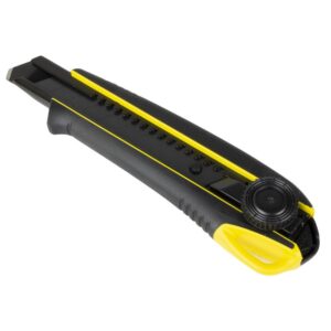 Tajima Katkoteräveitsi DC561B    18 mm