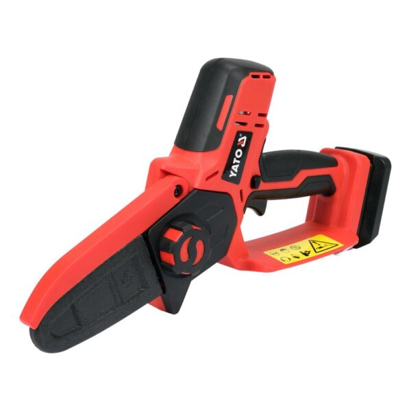 Yato Akkuoksasaha 4" 18V runko Yato akkuoksasaha 10 cm runko – terälaipan suojus paikallaan